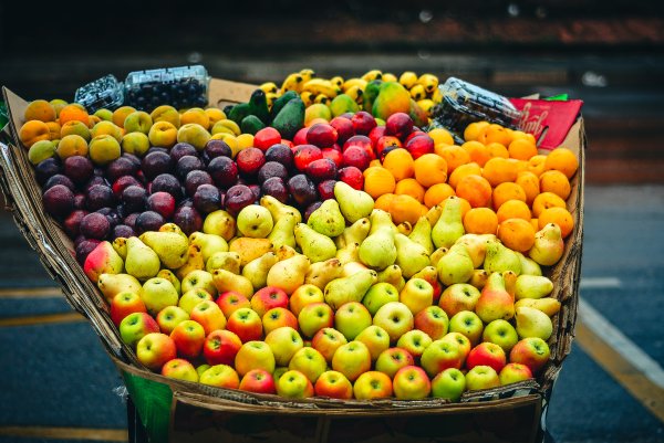 A hawker's fruit trolley.