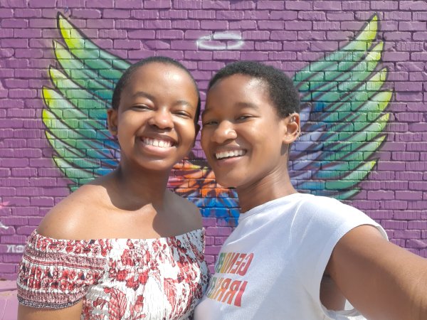 Rainbow Wings: Best Friends